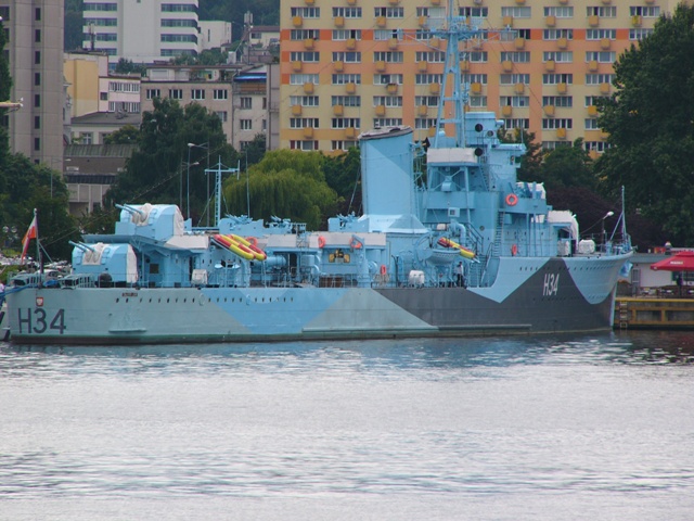 P1090511web.jpg